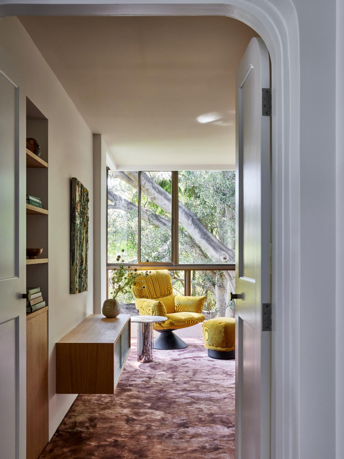 Architect George designs Double Bay apartmen