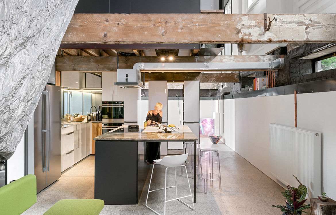 Classical Gas (Melbourne) by Multiplicity cc Emma Cross | Habitus House of the Year 2019